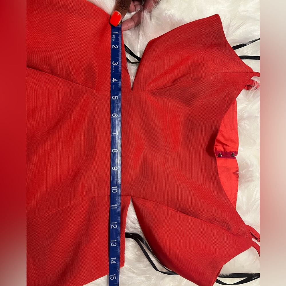 Lil’ Red Dress - Picture 5 of 8